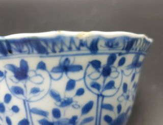 antique Chinese porcelain bowl - Kangxi 8