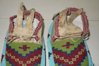 Northern Plains Beaded Hide Moccasins Circa 1900 Sioux EX - COWANS 6