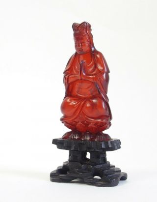 Fine antique Chinese 19th century carved amber Guanyin 2