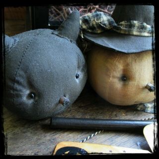 3 Primitive Black Cat Witch & JOL Pumpkin Halloween Pokes Ornies Crocks Tucks 4