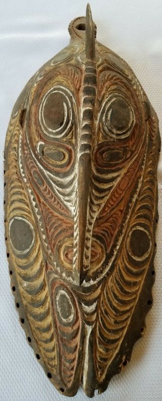 Vintage Papua Guinea Wood Mask Tribal Hand Carved Authentic Large 21 " Estate