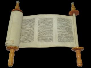 SMALL TORAH SCROLL BIBLE MANUSCRIPT FRAGMENT 200 YRS EUROPE Genesis 1:1 - 33:17 2