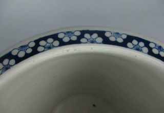 Chinese antique porcelain blue and white Character pattern cylinder 5