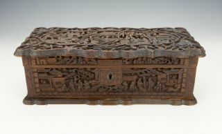 Antique Chinese Cantonese Intricately Carved Oriental Figures Camphor Wood Box 4