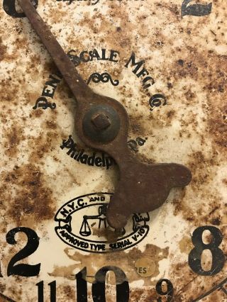 Penn Scale MFG Co.  Antique hanging scale vintage round with age 2