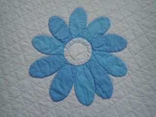 Finely Quilted Vintage 50s Blue & White Applique DAISY Quilt & Pillow Cover 8