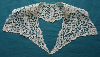 Antique Hand Made Needle Lace Collar