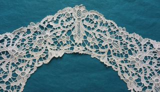 Antique hand made needle lace collar 3