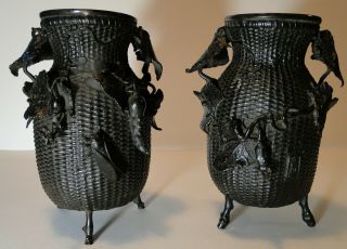 HEAVY ANTIQUE PR JAPANESE BRONZE VASES INSECTS PLANTS SIGNED LISSAI EDO 10
