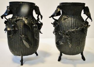 HEAVY ANTIQUE PR JAPANESE BRONZE VASES INSECTS PLANTS SIGNED LISSAI EDO 9