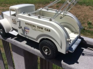 Smith - Miller Toy Wrecker Truck 4