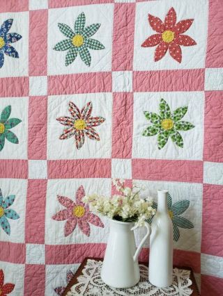 Charming Daisies Vintage Cottage Pink Applique Daisy Quilt 87x76 "