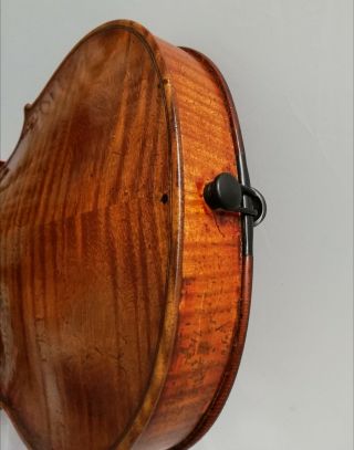 Very old violin for professional players 5