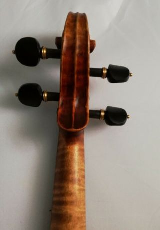 Very old violin for professional players 6