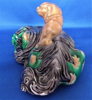 ANTIQUE JAPANESE KO - KUTANI PORCELAIN DOG of FOE / SHISHI GROUP - 19th.  Century. 5