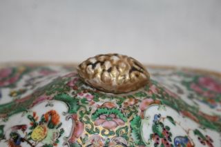 Famille Rose 19th Century Chinese Export Enamel Porcelain Covered Tureen 9