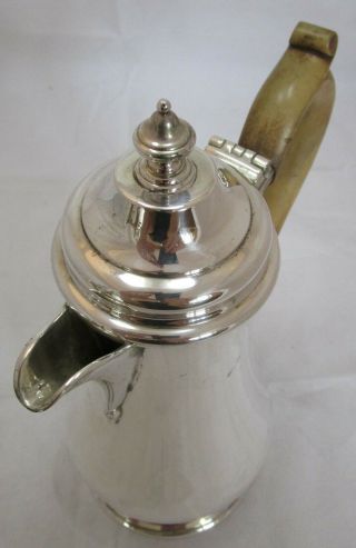 Good Quality Elizabeth II sterling silver water pot,  666 grams,  1966,  Vanders 2