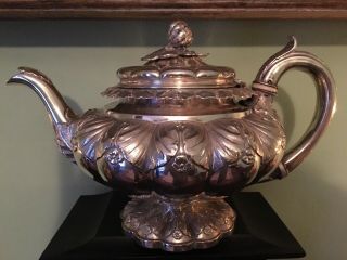 Exceptionally Good Hallmarked Silver Tea Pot Edinburgh 1827 843 Grams