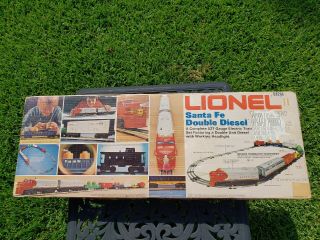 Lionel Vintage Train Santa Fe Double Diesel 08294 Electric 1975