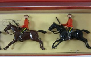 Vintage Britains Lead Toy Soldiers Royal Canadian Mounted Police Dress 1349 Box 4