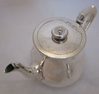 Good Antique Victorian Sterling silver teapot,  1875,  715 grams 3