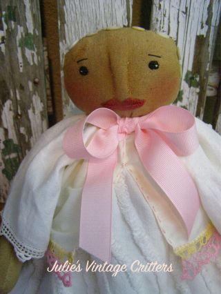 PRIMITIVE FOLK ART DOLL,  VINTAGE LINENS,  OLD PHOTO,  OLD BUTTONS,  FOLK ART DOLL 3