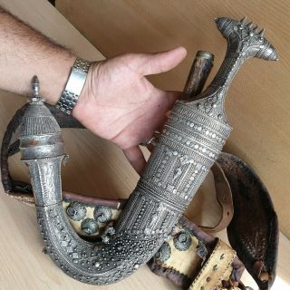 23 Old Islamic Yemeni Silver Dagger with Knife Jambiya Jambya Khanjar Bedouin 2