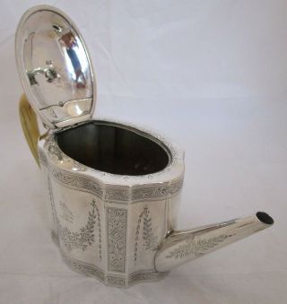 Antique Victorian Sterling silver teapot 669 grams,  1869 5