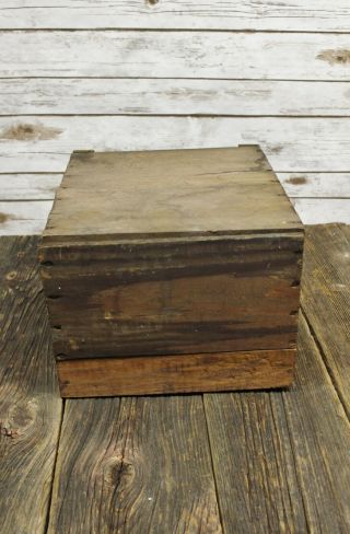 Antique Primitive Early 5 Gallon Gas Oil Can In Wood Crate Box Rare 8