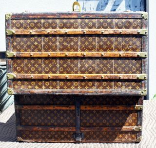 Vintage LOUIS VUITTON TRUNK,  19th/20th century,  Very,  Good size. 9