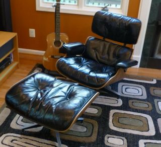 Vintage 1950s Eames Herman Miller Lounge Chair And Ottoman