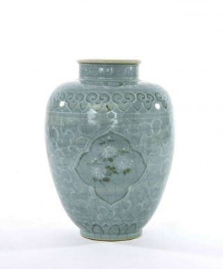 Late Joseon Dynasty Korean Celadon Crackle Glaze Vase With Crane
