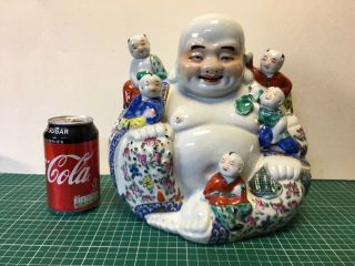 Vintage Chinese Porcelain Seated Budda With 5 Children Makers Stamp To Base