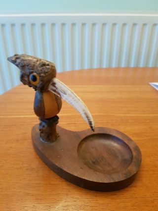 YZ Nut Bird Vintage Ashtray 6 inch Horn or Bone Bill rare Henry Howell and Co. 3