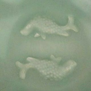 Chinese Longquan Celadon ' Twin Fish ' Dish Southern Song Dynasty 5 1/2 inches 2