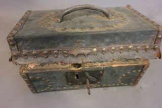 19thC Antique PRIMITIVE Old LEATHER & BRASS TACK dec SKELETON KEY LOCK Box CHEST 9