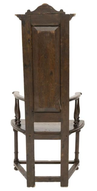 CONTINENTAL ARMORIAL CARVED WOOD HALL CHAIR,  19th century (1800s) 3