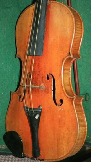 Old antique violin with case and bow 4