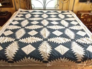 Vintage Complete Pineapple Log Cabin Quilt White Blue Feedsack Hand Quilted