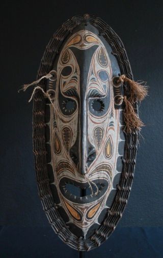 Dance Mask - Iatmul - Middle Sepik - Papua Guinea