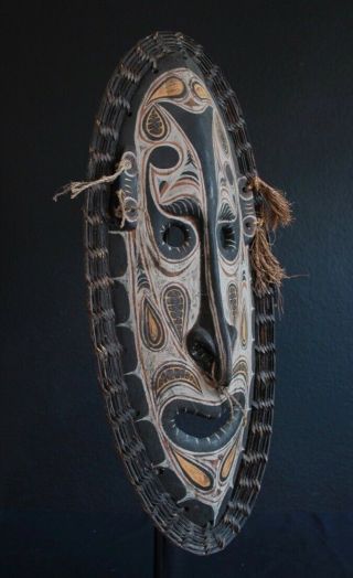 Dance mask - Iatmul - Middle Sepik - Papua Guinea 2