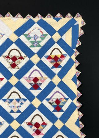Antique BASKET Quilt 1940 - 50,  all cotton,  Prairie Point edging Blue & White 5