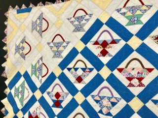 Antique BASKET Quilt 1940 - 50,  all cotton,  Prairie Point edging Blue & White 8