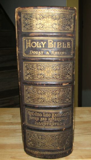 Large antique c1885 Catholic family Bible Douay Rheims clasps 3