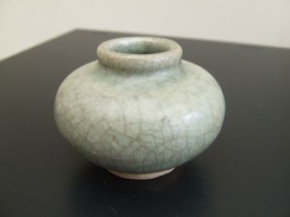 Chinese Song Dynasty Ge Kiln Crackle Glaze Vase