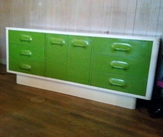 1970s BROYHILL PREMIER CHAPTER ONE SPACE AGE MOD GREEN DRESSER MID CENTURY 3