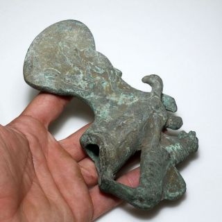 EXTREMELY RARE LURISTAN BRONZE WAR AX - DECORATED WITH ANIMALS CA 1000 - 700 BC 6
