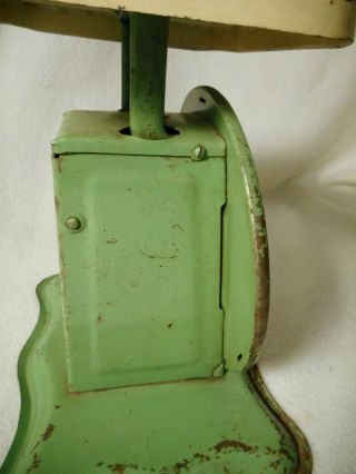 Antique Pelouze Family Scale Deluxe - Chippy Green Scale - Primitive 1900 ' s Scale 6