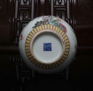 Old Rare Famille Rose Chinese Porcelain Peach Vase Qianlong MK H8.  27” 5