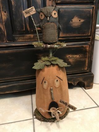 Primitive Pumpkin With Owl And Mouse Doll